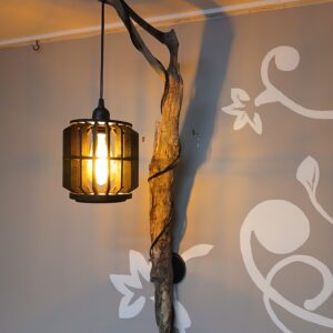 Landelijke wandlamp van drijfhout